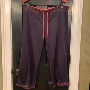 Adidas gray athletic Capri pants XL